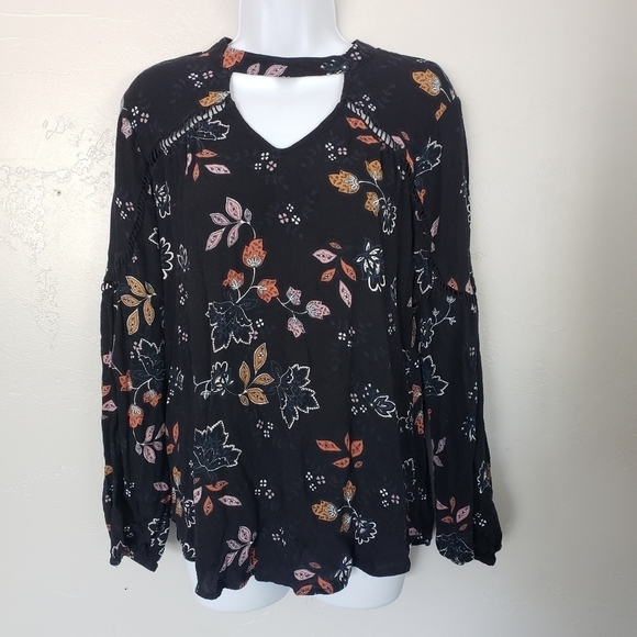 Maurices Black Floral Blouse Keyhole Neck Long Slv - Picture 1 of 6